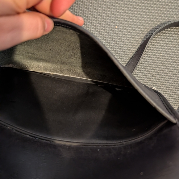 Vintage 1980s Coach City Bag - Picture 4 of 9